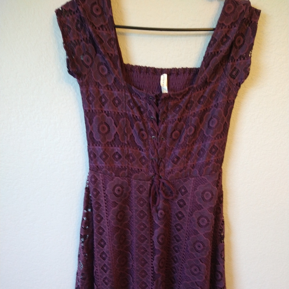 Aeropostale Size Medium Purple Lacey Dress, EUC.